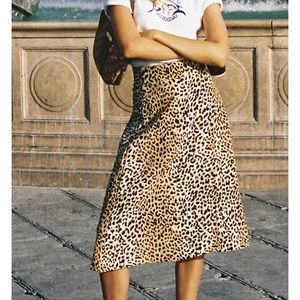 Faithfull the Brand ‘Valois’ leopard midi skirt